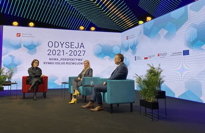 Dobre perspektywy w Nowej Perspektywie - co nowego na rynku usług rozwojowych i w BUR. Relacji z...