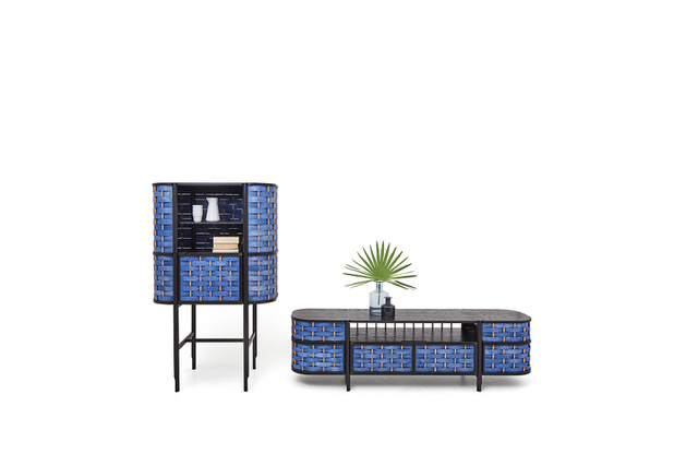 Fot.: Stowarzyszenie Wzornictwo Przemysłowe Warmii i Mazur, kolekcja mebli od Sikorski Supreme Furniture, projektant: Zofia Strumiłło-Sukiennik Fot.: Stowarzyszenie Wzornictwo Przemysłowe Warmii i Mazur, kolekcja mebli od Sikorski Supreme Furniture, projektant: Zofia Strumiłło-Sukiennik