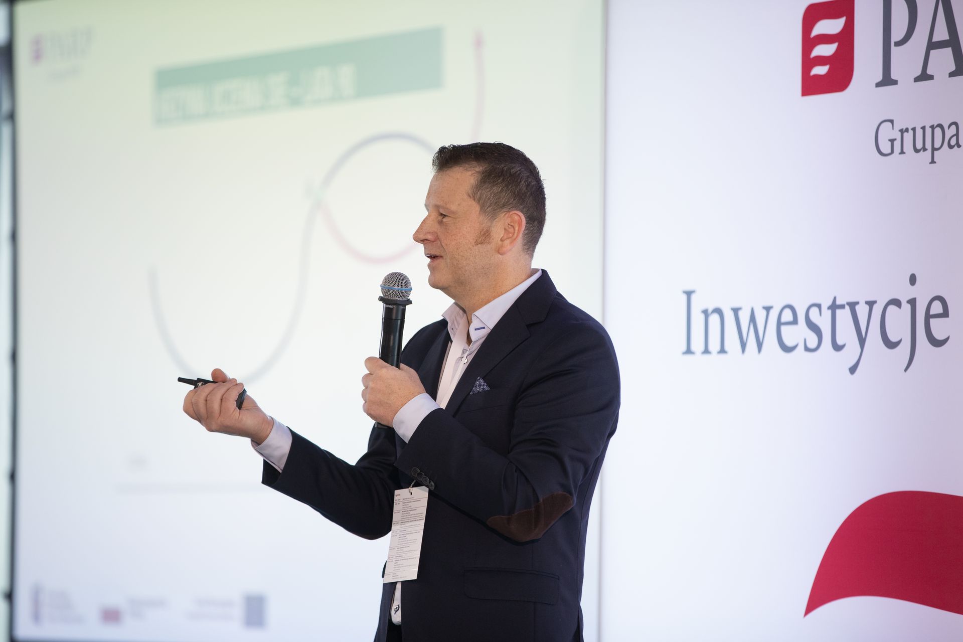 Prelegent w czasie konfernecji