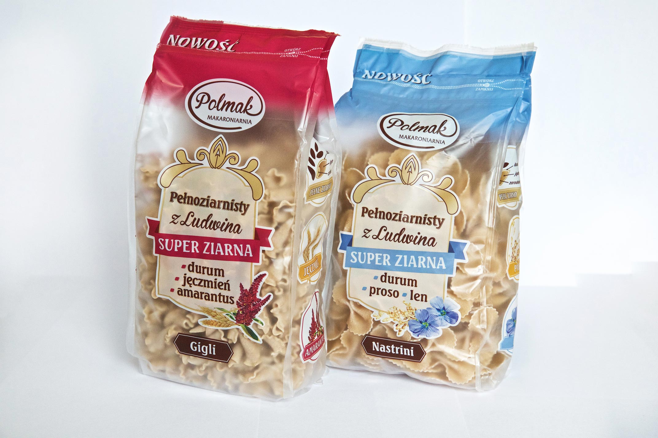 Dwa opakowania z makaronami